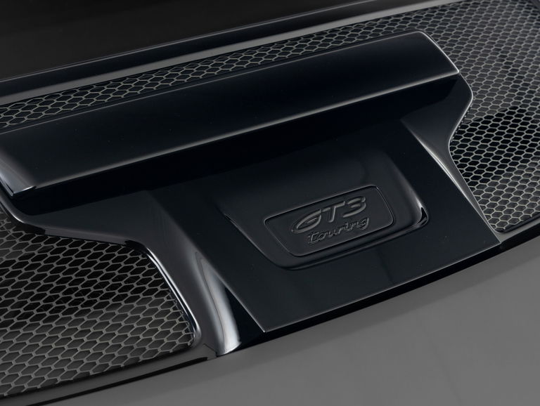 Porsche 992 GT3 Touring