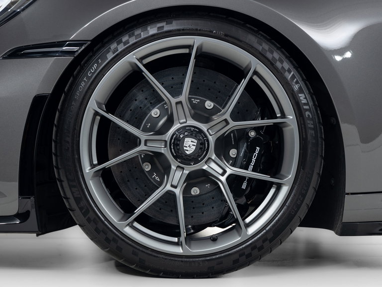 Porsche 992 GT3 Touring
