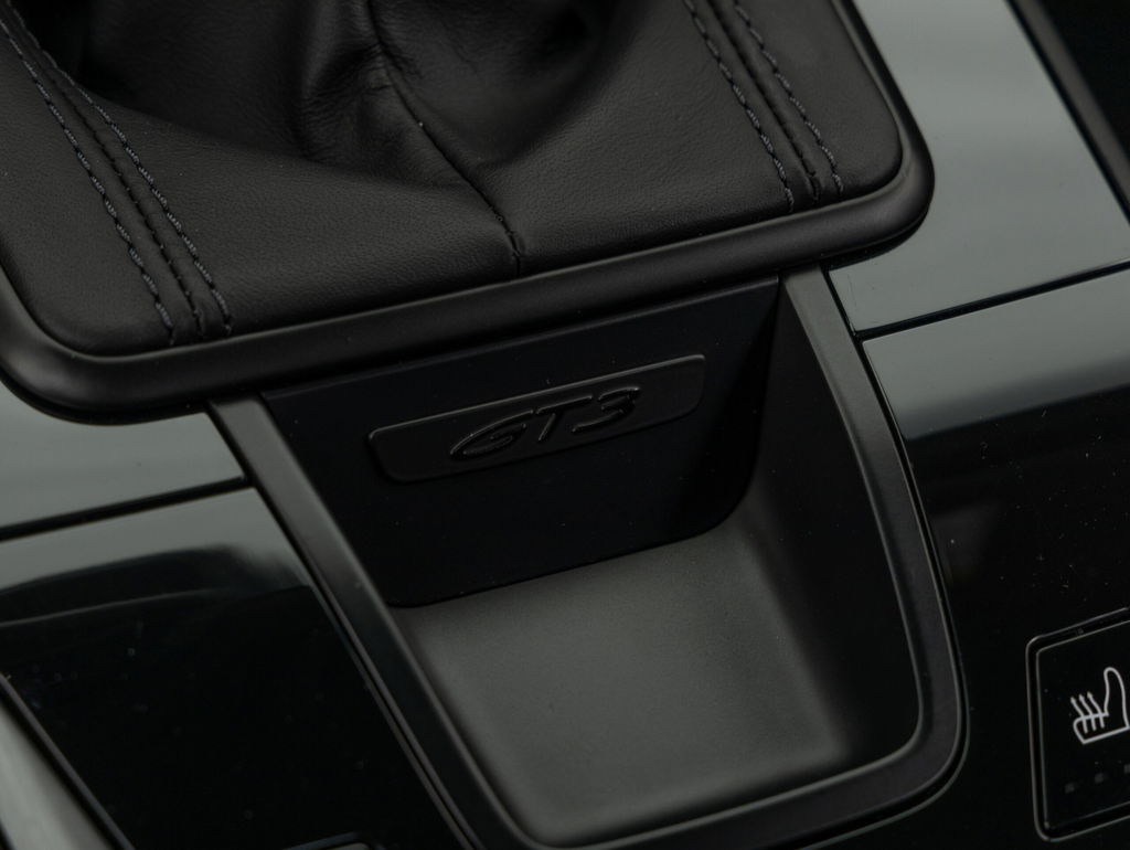 Porsche 992 GT3 Touring