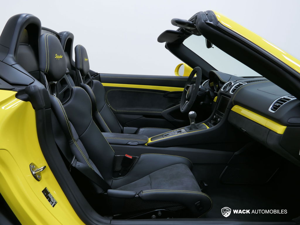 Porsche 981 Boxster Spyder