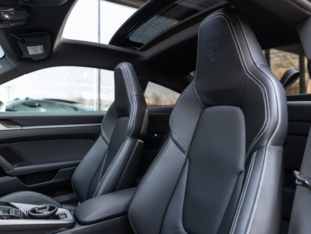 Porsche 992.2 Carrera