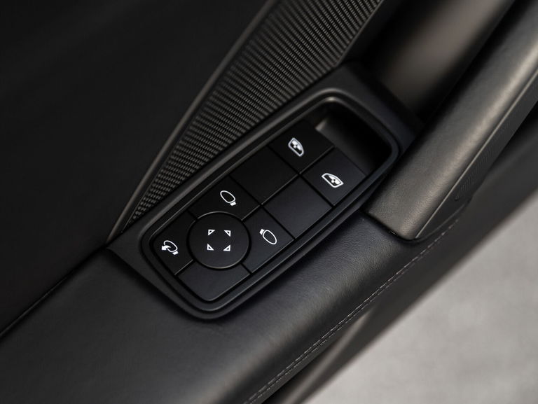 Porsche 992.2 Carrera