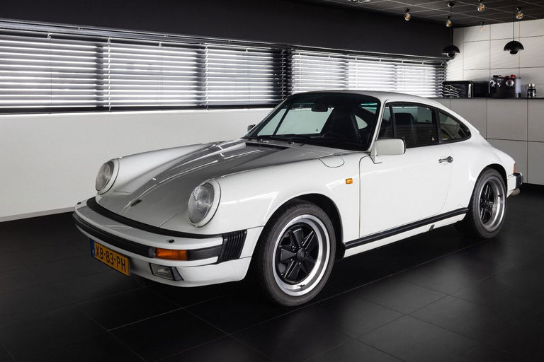 Porsche 911 Carrera 3.2