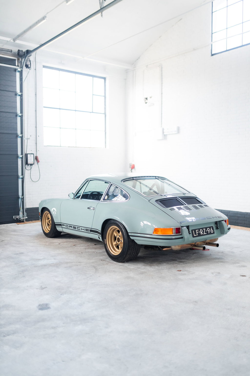 Porsche 911 Backdate