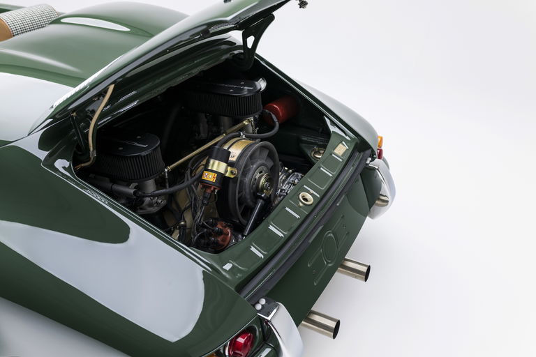 Porsche 911 Backdate