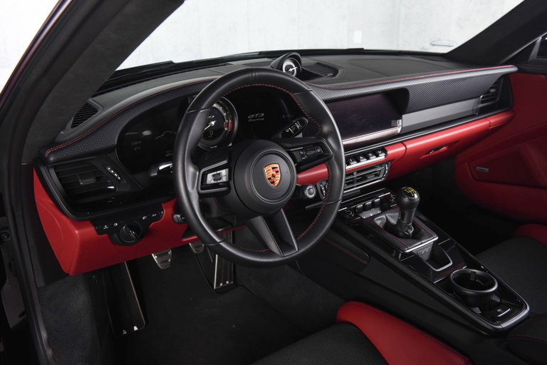 Porsche 992 GT3 Touring