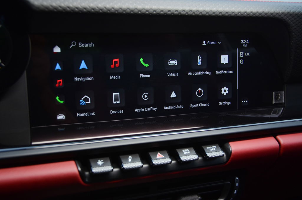 Porsche 992 GT3 Touring