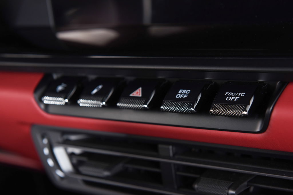 Porsche 992 GT3 Touring