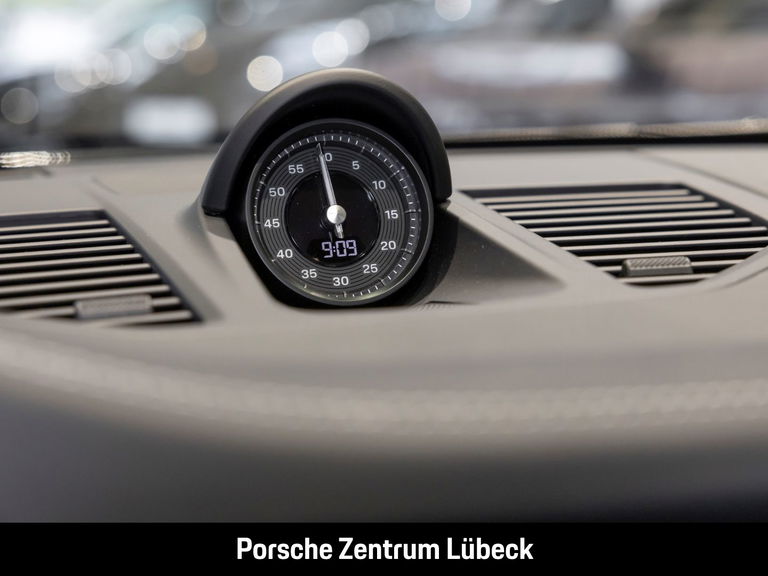 Porsche 992.2 Carrera