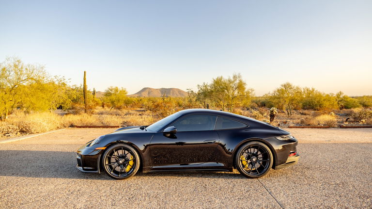 Porsche 992 GT3 Touring