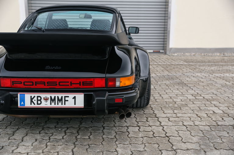 Porsche 911 Turbo Flachbau