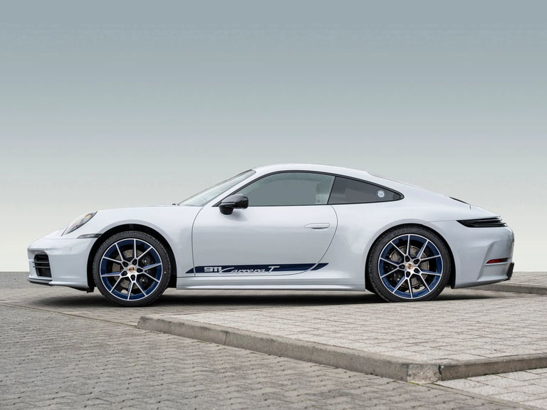 Porsche 992.2 Carrera T