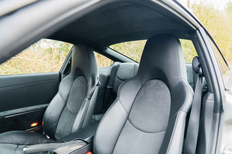 Porsche 997.2 Carrera GTS