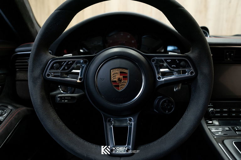 Porsche 991.2 Carrera 4 GTS