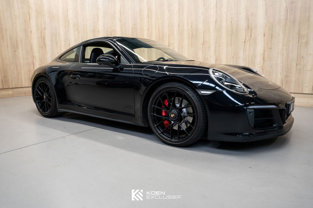 Porsche 991.2 Carrera 4 GTS