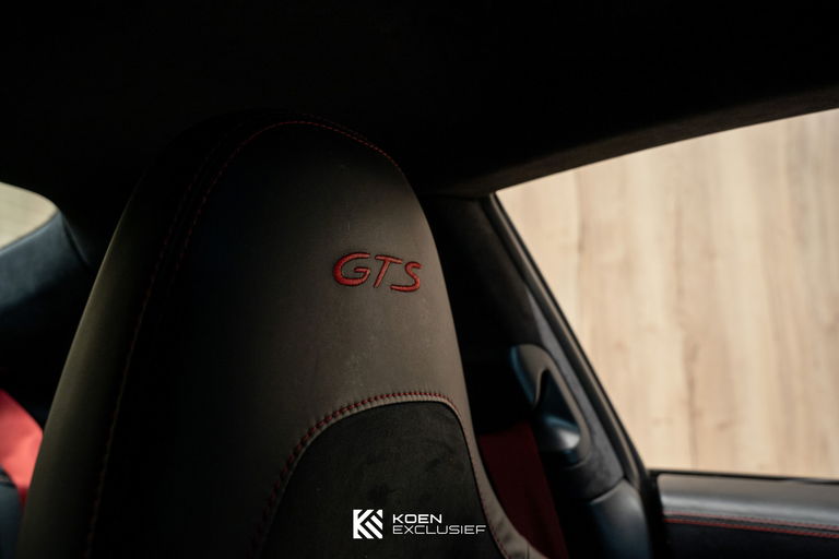 Porsche 991.2 Carrera 4 GTS