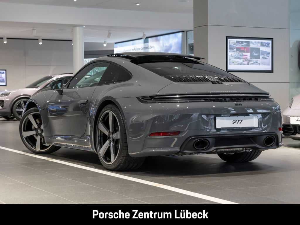 Porsche 992.2 Carrera