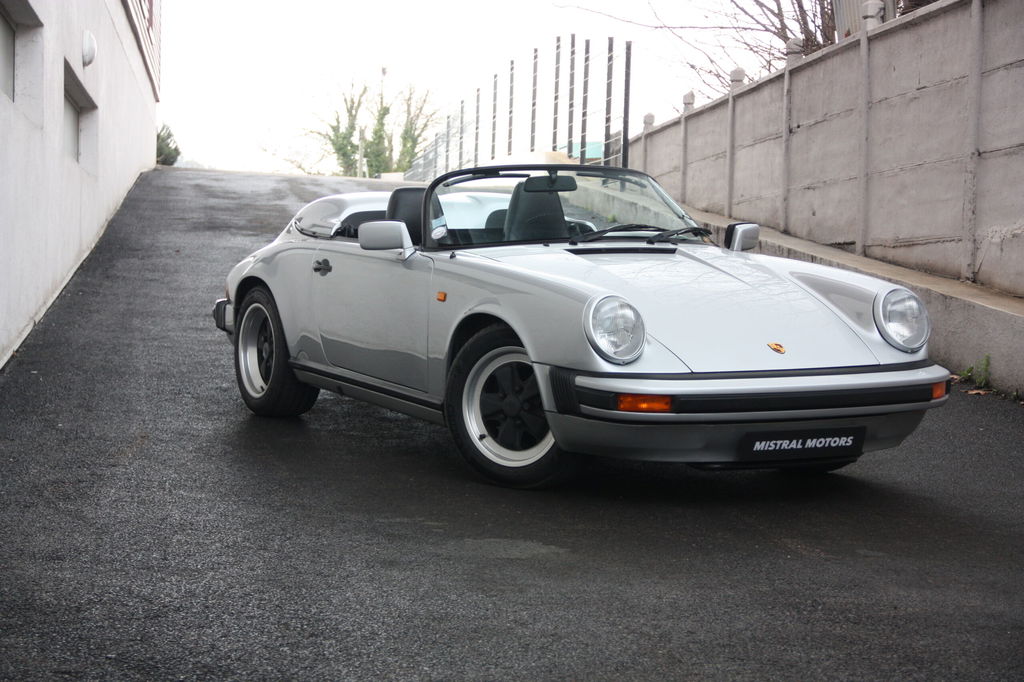 Porsche 911 Carrera 3.2 Speedster