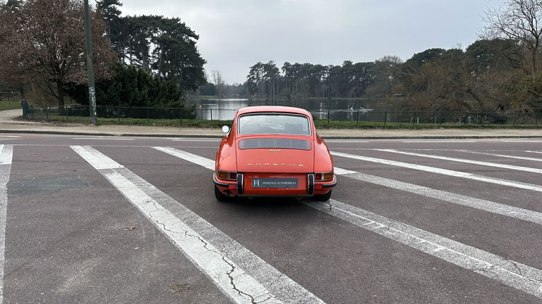 Porsche 911 E