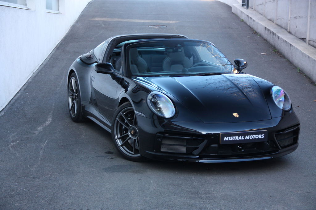 Porsche 992 Edition 50 Jahre Porsche Design