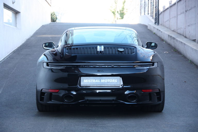 Porsche 992 Edition 50 Jahre Porsche Design