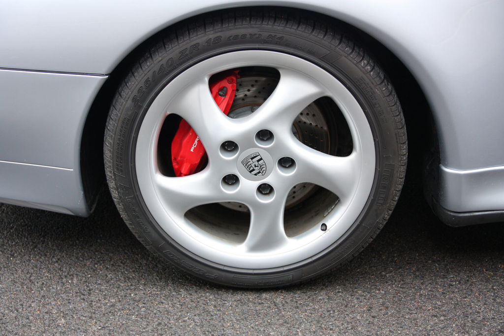 Porsche 993 Carrera 4S