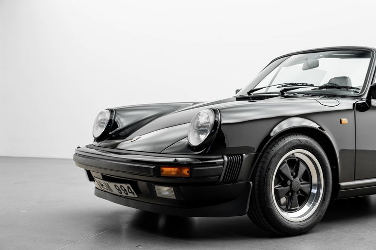 Porsche 911 Carrera 3.2