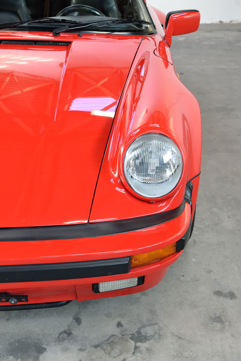 Porsche 911 Carrera 3.2 Speedster