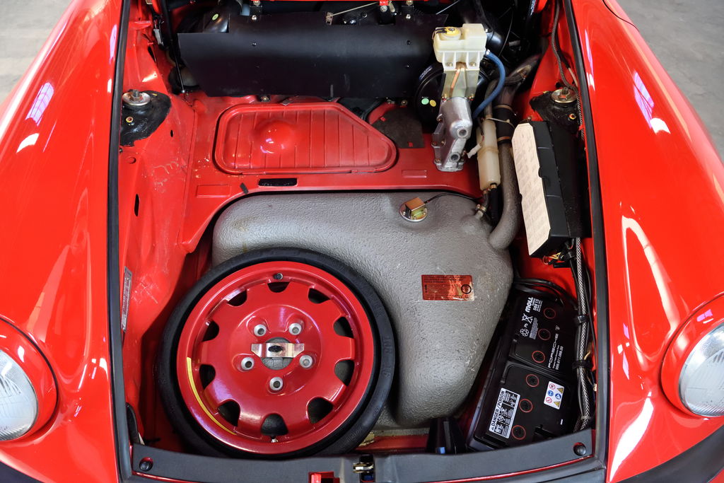 Porsche 911 Carrera 3.2 Speedster