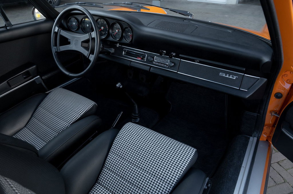 Porsche 911 T
