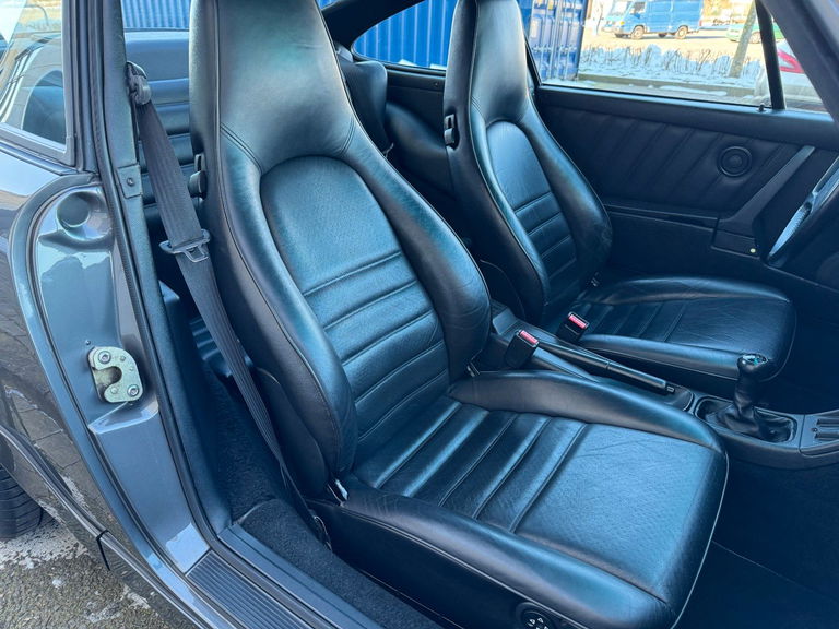 Porsche 964 Carrera 4