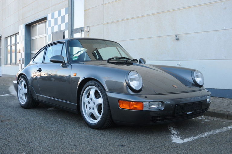 Porsche 964 Carrera 4