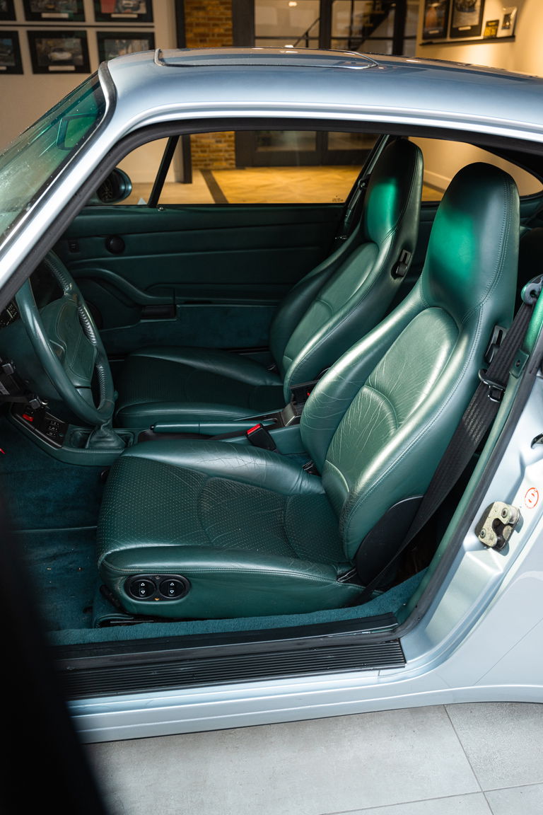 Porsche 993 Carrera