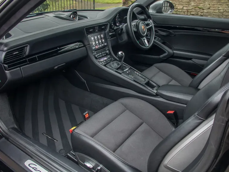 Porsche 991.2 Carrera T