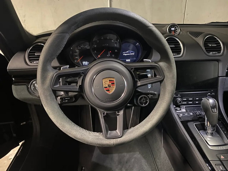 Porsche 718 Cayman GTS 4.0