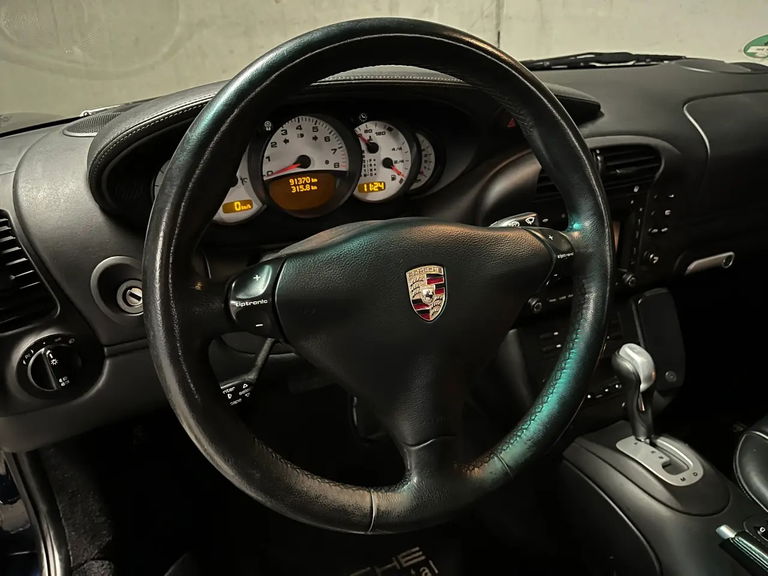 Porsche 996 Carrera 4S