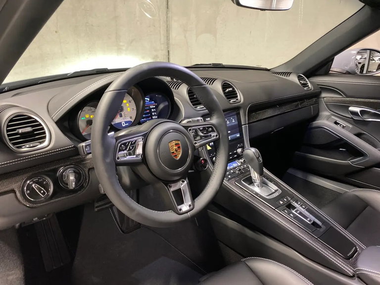 Porsche 718 Boxster Style Edition