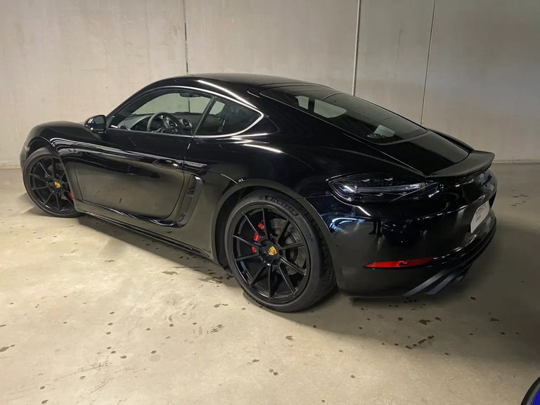 Porsche 718 Cayman GTS 4.0