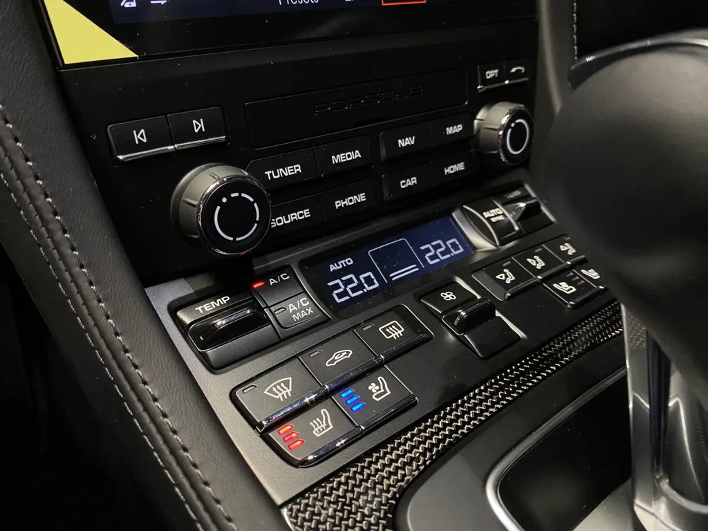 Porsche 718 Boxster Style Edition