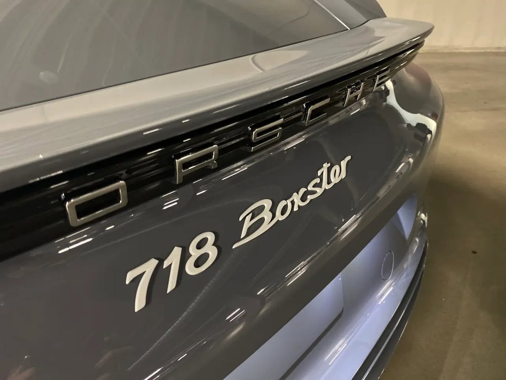 Porsche 718 Boxster Style Edition