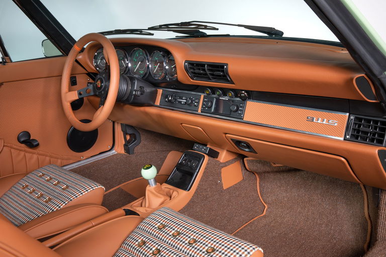 Porsche 911 Backdate