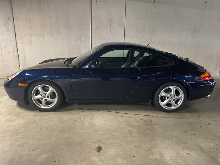 Porsche 996 Carrera