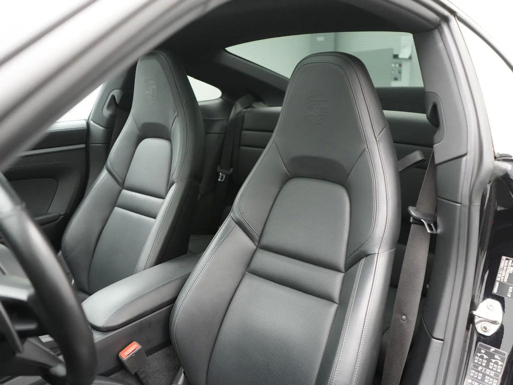 Porsche 992 Carrera S