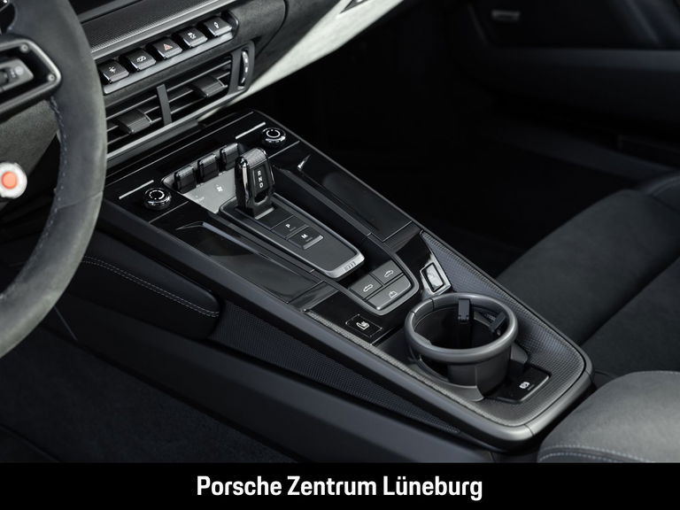 Porsche 992.2 Carrera GTS