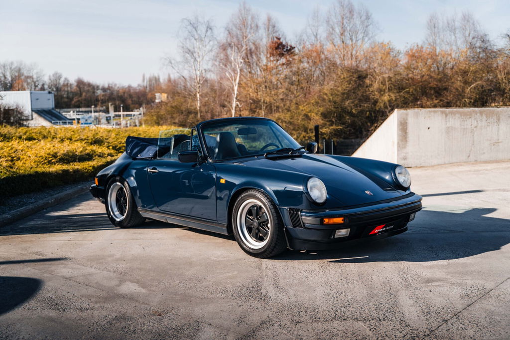Porsche 911 Carrera 3.2