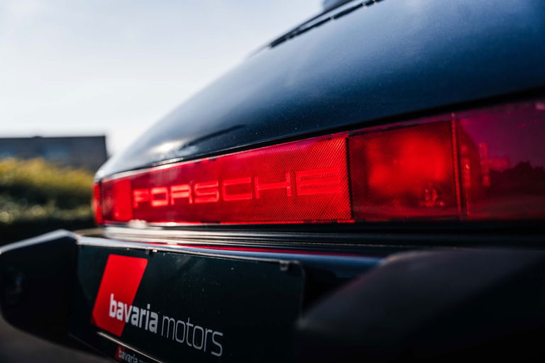 Porsche 911 Carrera 3.2