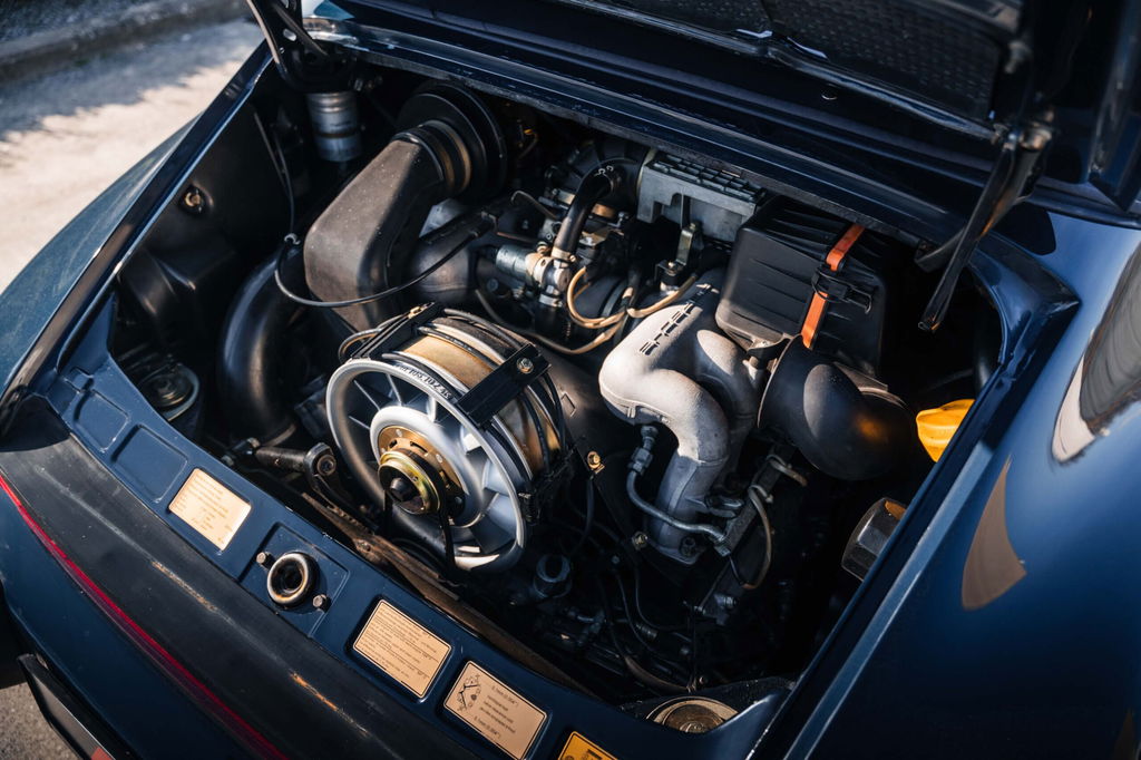 Porsche 911 Carrera 3.2