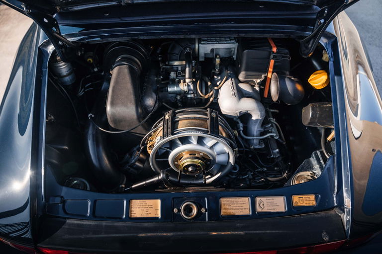 Porsche 911 Carrera 3.2