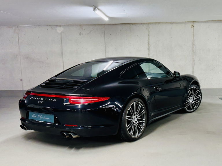 Porsche 991 Carrera 4