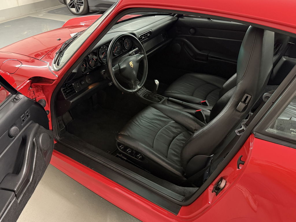 Porsche 993 Carrera 4S